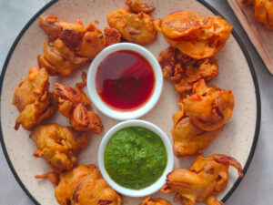 Onion Pakoda